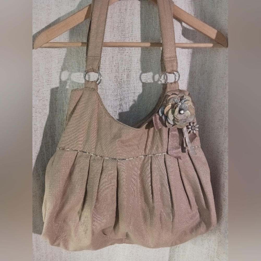 Floral Fall Fashion handbag purse Medium size Tan color